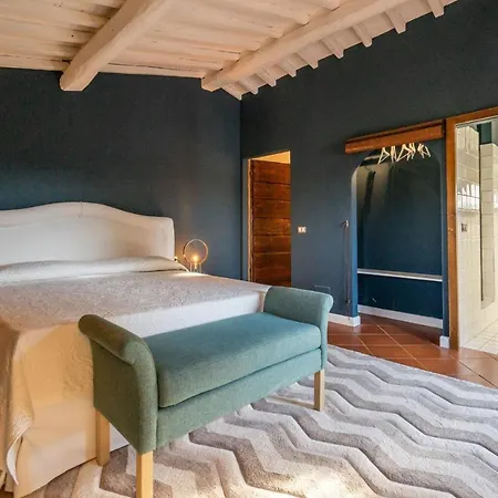 Assolata Villa Monte Benichi