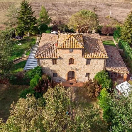 Assolata Villa Monte Benichi